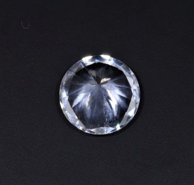 031747 Natural American Diamond Gemstone (White Zircon) - 4.55 Carat Weight - Origin USA