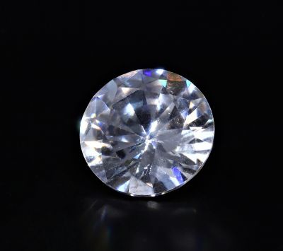 031748 Natural American Diamond Gemstone (White Zircon) - 6.00 Carat Weight - Origin USA