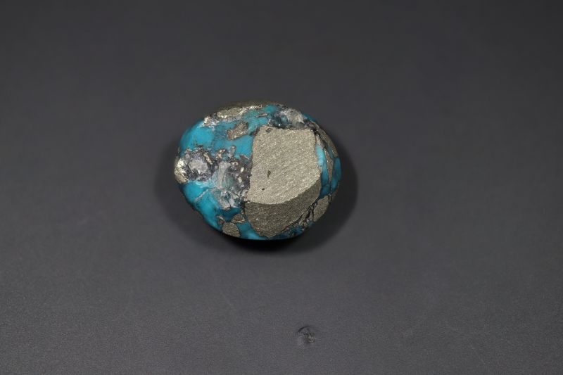 402075 Certified  Turqoise (Fizora) Gemstone 28.5 -Carat Weight-Origin Iran