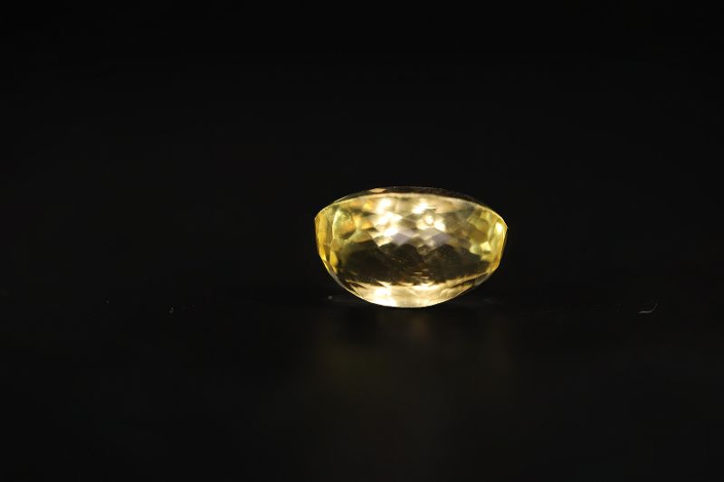 392018 Original Golden Topaz stone (Citrine/Sunehla) - 12.50 Carat Weight - Origin India