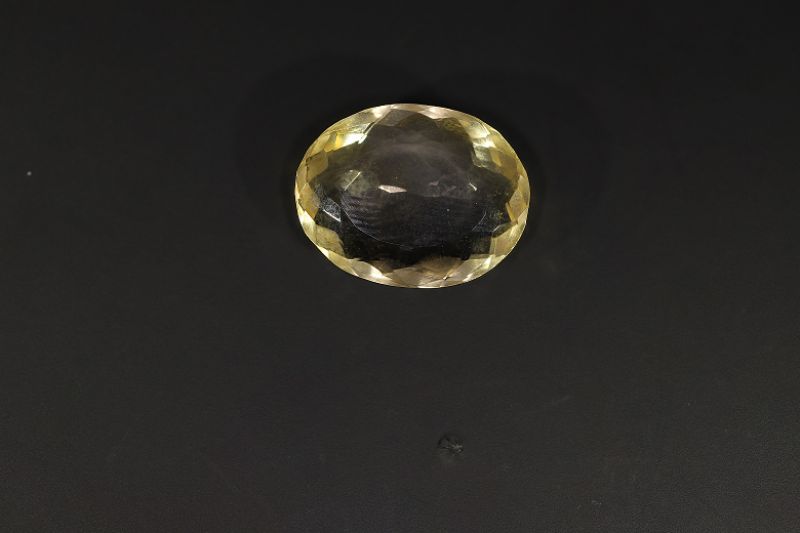 392024 Original Golden Topaz stone (Citrine/Sunehla) - 8.00 Carat Weight - Origin India