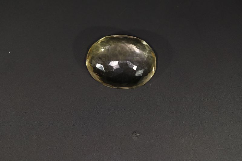 392024 Original Golden Topaz stone (Citrine/Sunehla) - 8.00 Carat Weight - Origin India