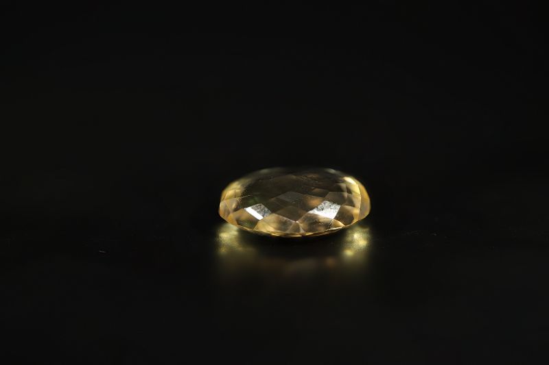 392031 Original Golden Topaz stone (Citrine/Sunehla) - 10.00Carat Weight - Origin India