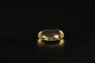 392031 Original Golden Topaz stone (Citrine/Sunehla) - 10.00Carat Weight - Origin India