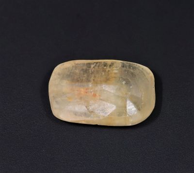 Original Yellow Sapphire Gemstone  Pukhraj  5.25 Carat Weight  Origin Sri Lanka 722038