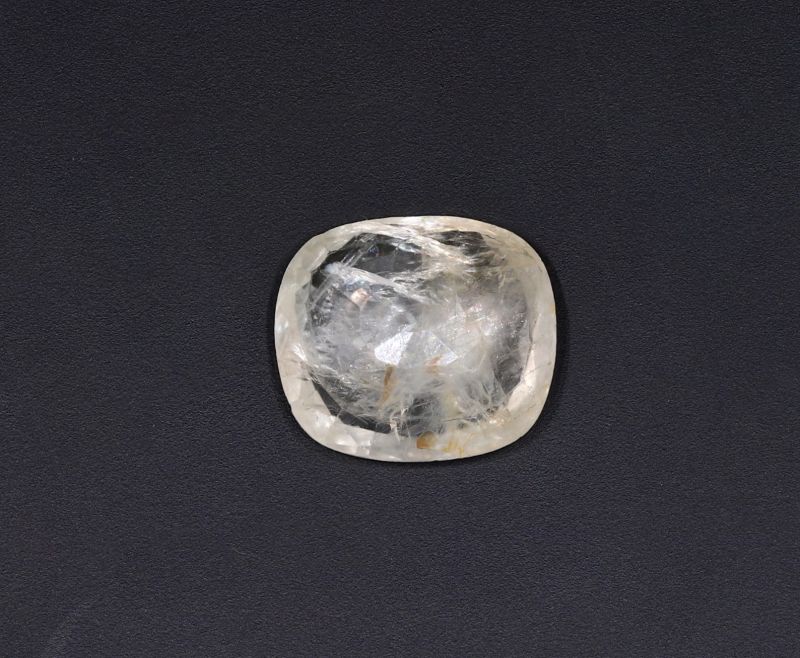 Original Yellow Sapphire Gemstone  Pukhraj  4 Carat Weight  Origin Sri Lanka 722042
