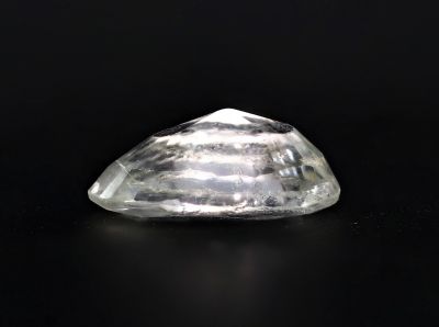 Original Yellow Sapphire Gemstone  Pukhraj  4.25 Carat Weight  Origin Sri Lanka 722048