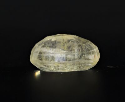 Original Yellow Sapphire Gemstone  Pukhraj 4.25 Carat Weight  Origin Sri Lanka 722049