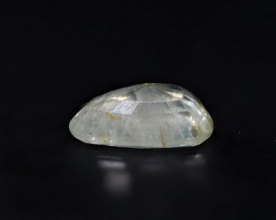 Yellow Sapphire Gemstone  Pukhraj Ratan  4.5 Carat Weight  Origin Sri Lanka 722056