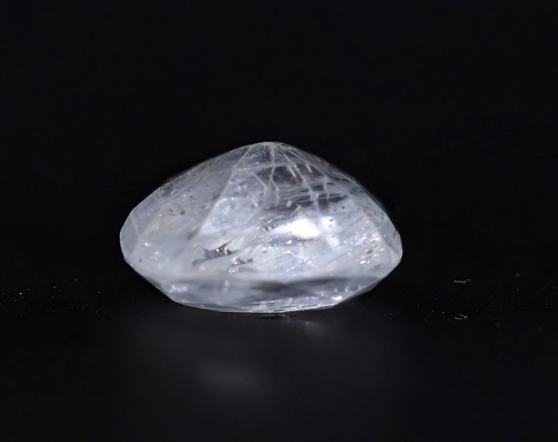 Natural Yellow Sapphire Gemstone  Pukhraj  4.5 Carat Weight  Origin Sri Lanka 722058