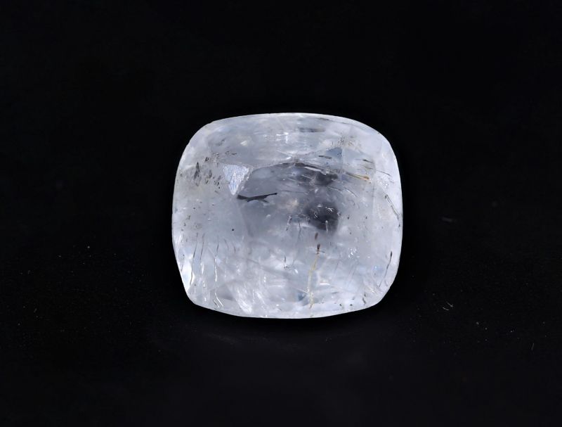 Natural Yellow Sapphire Gemstone  Pukhraj  4.25 Carat Weight  Origin Sri Lanka 722061