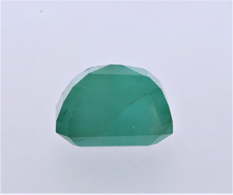 582002 Natural Emerald (Panna) 8.5 Carat Weight-Origin Zambia