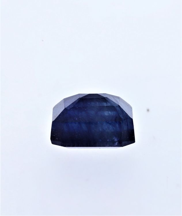 371736 Natural Blue Sapphire Gemstone (Neelam) -5.50 Carat Weight - Origin Thailand