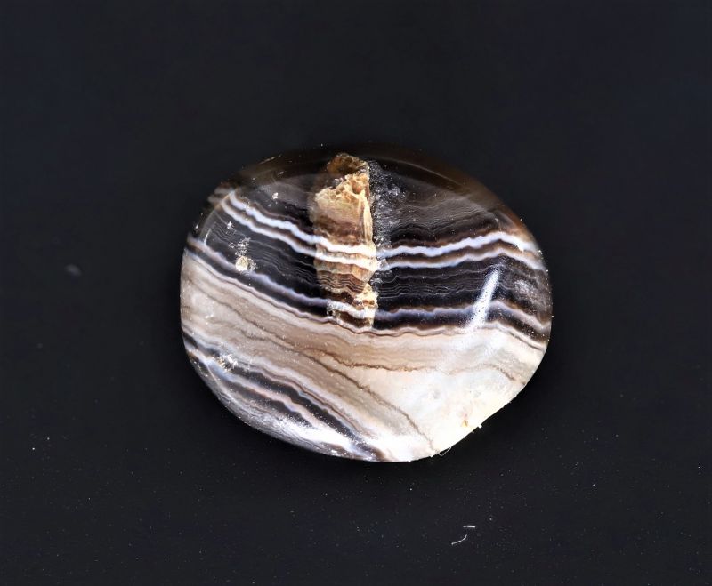 261725 Natural Sulemani Hakik Gemstone ( Agate Stone) - 8.70 Carat Weight - Origin India