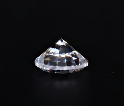031701 Original American Diamond Gemstone (White Zircon) - 4.55 Carat Weight - Origin USA