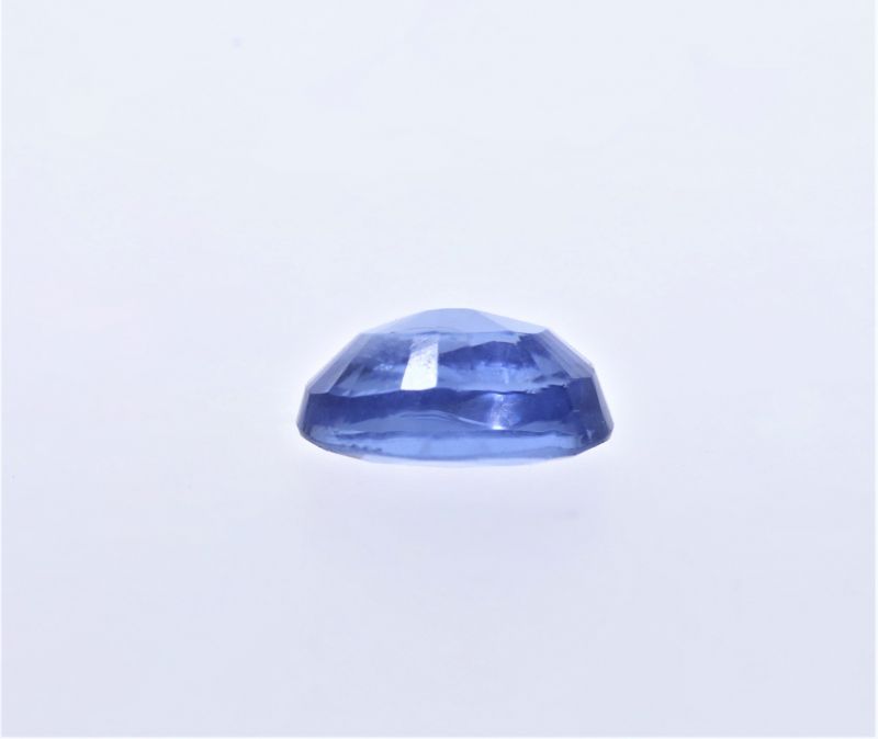 652017 Natural Iolite (neeli) 6 Carat Weight Origin India