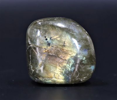 962004-Certified-Labradorite Stone-69.25-Carat Weight-Origin Australia