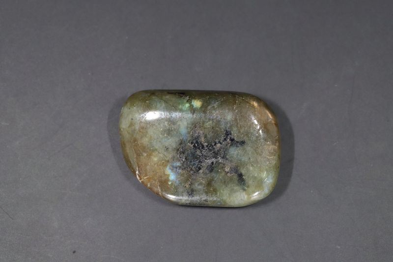 962006-Certified-Labradorite Stone-48-Carat Weight-Origin Australia