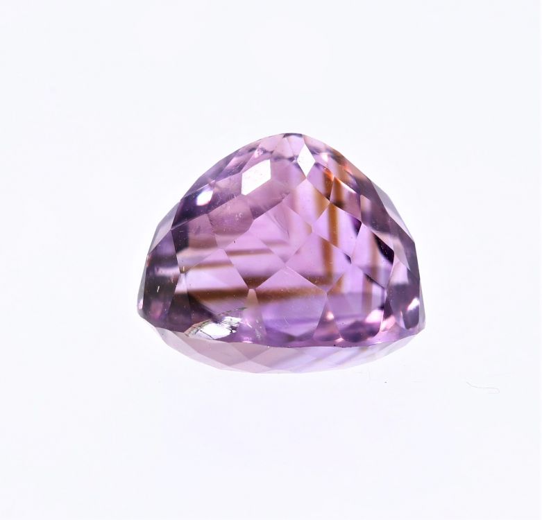 Original Amethyst Gemstone Katela 8.20 Carat Weight  Origin Brazil  531721