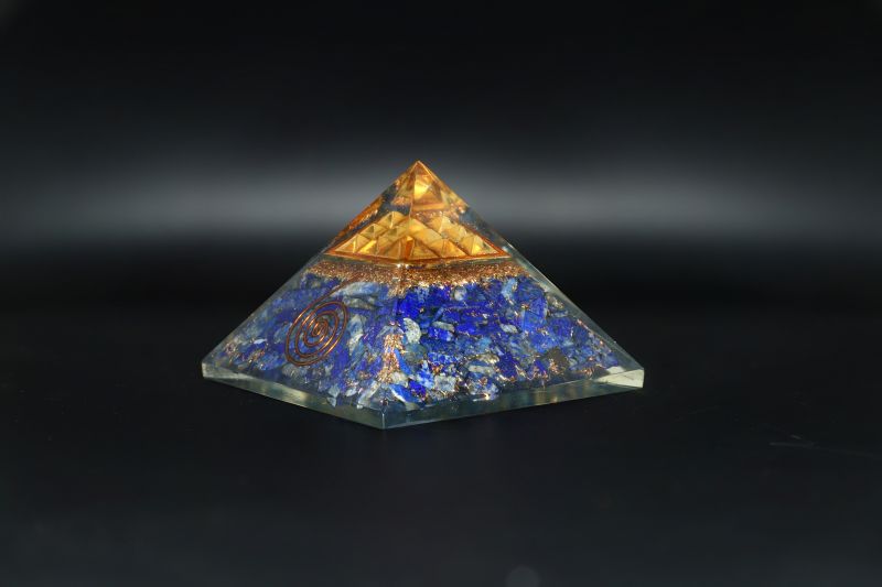 16 Lapis Lazuli+Ashtadhatu+ORA Pyramin-SJRER_PS_140
